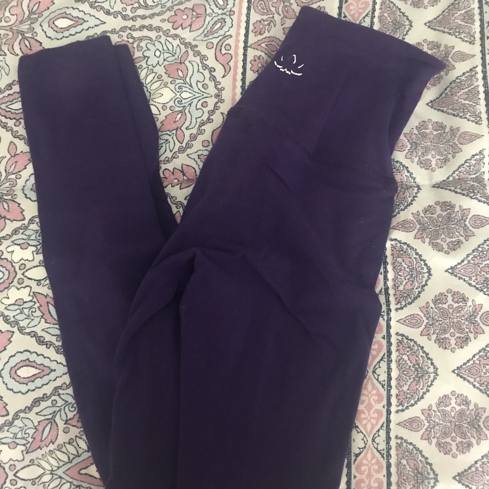 Beyond yoga leggings